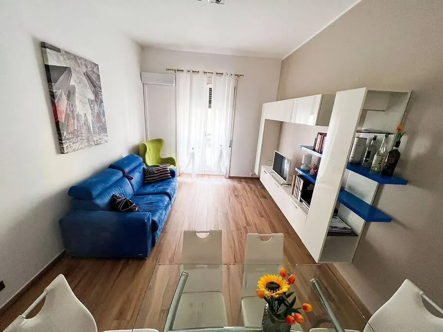 Casa Navigli Cozy Apartment In Darsena/Navigli Milan