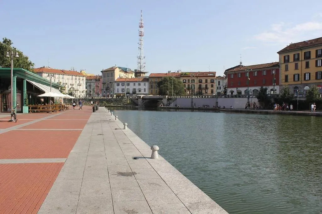 Casa Navigli Cozy Apartment In Darsena/Navigli Milan